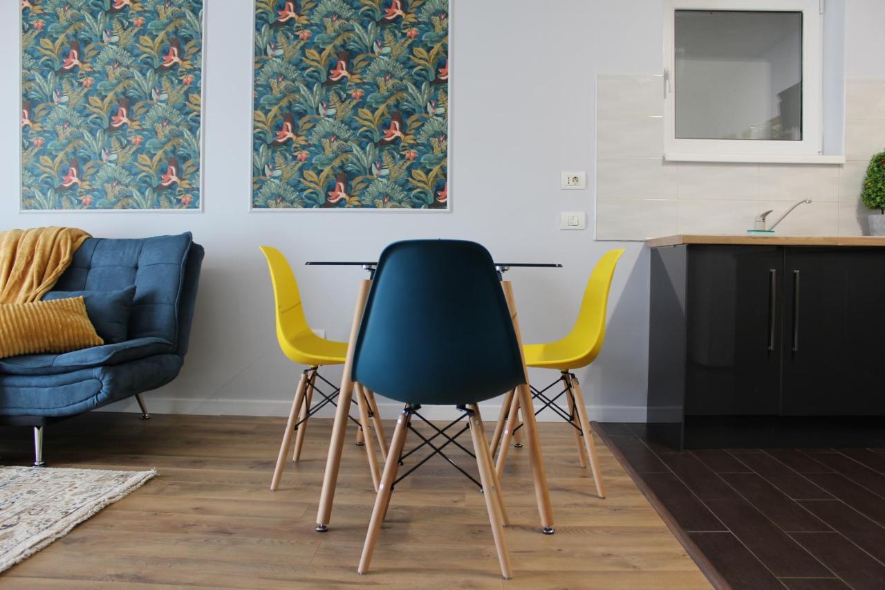 Randevu Apartment Oradea Buitenkant foto